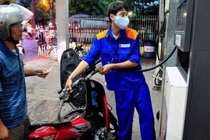 Khi xăng tăng giá không còn là 'cú sốc'