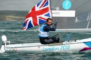 Môn đua thuyền buồm: Ben Ainslie đi vào lịch sử Olympic