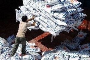 Lượng phân bón nhập khẩu trong 7 tháng giảm mạnh