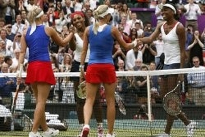 Chị em nhà Williams đoạt HCV đôi nữ Olympic