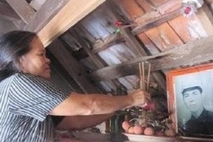 40 năm ở vậy để giữ trọn tình yêu với người đã khuất