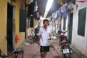 Chấp nhận tồn kho, đảm bảo việc làm cho thợ mỏ