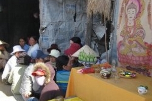 Hai lần quấn khăn tang