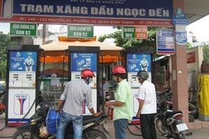 Thiếu xăng thật sự hay 'ông lớn' găm hàng?