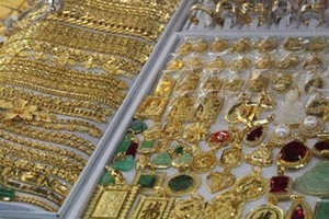 Giá vàng tăng 110.000 đồng/lượng