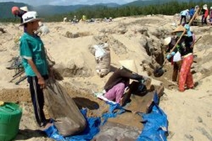 Loạn cấp phép khai thác khoáng sản