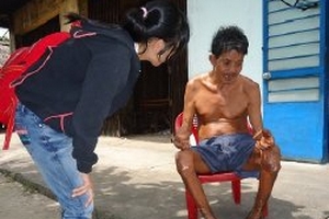 Nỗi đau xót xa của ngôi làng bị hắt hủi