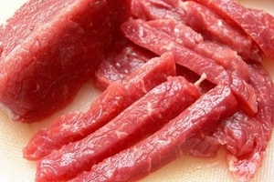 Hoang mang vì thịt heo tiêm thuốc an thần