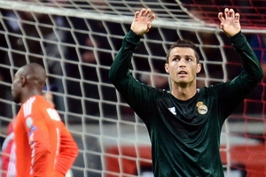 Barca nên cẩn thận: Ronaldo đang hạnh phúc!