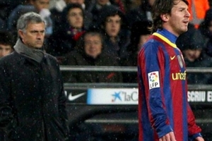 Messi hết lời khen ngợi... Mourinho