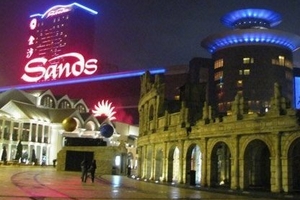 Trùm casino Adelson: Tuổi 80 và giấc mơ đế chế cờ bạc