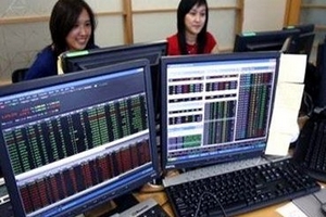 Tháo chạy khỏi sàn: DN cù nhầy để bị đuổi