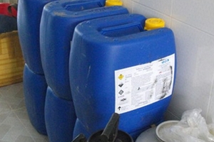 Vi cá mập nghi bị tẩy trắng bằng oxy già