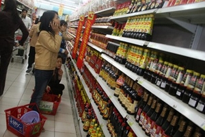 Rủ nhau săn hàng giá rẻ