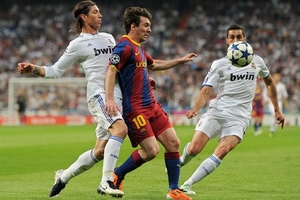 "Người đặc biệt" Lionel Messi phá vỡ lời nguyền kéo dài 18 năm