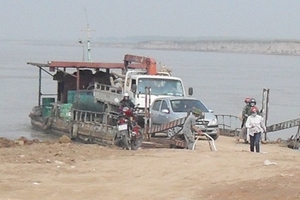 Ngang nhiên hoạt động bất chấp lệnh cấm