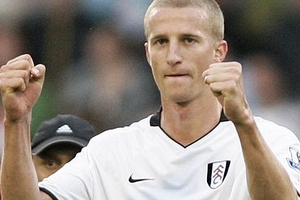 Sir Alex bất ngờ nhắm mua Hangeland