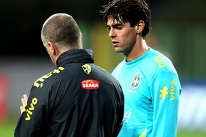 01h30 ngày 12/10, Brazil - Iraq: Ngày Kaka tái xuất