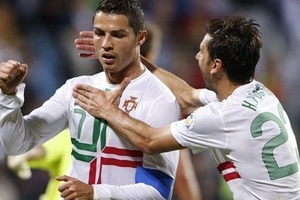 HLV Fabio Capello “sợ hãi” trước Ronaldo