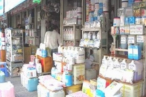 Phụ gia bẩn, trăm người mua vẫn thua một người bán