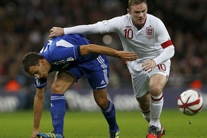 Rooney muốn “chiếm” hẳn băng đội trưởng