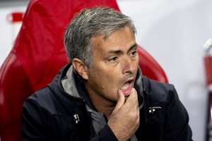 Mourinho điên đầu với virus FIFA