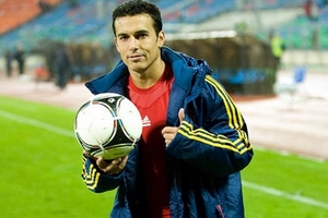 Pedro xuất sắc hơn Torres và Villa?