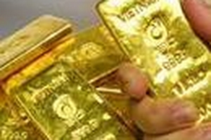 Vàng mất giá mạnh, xuống sát 47 triệu