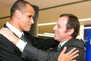 Rivaldo xin áo đấu El Clasico của Ronaldo và Messi