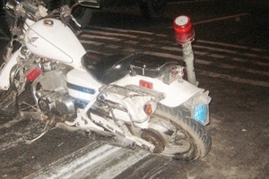 'Xe điên' đâm trực diện, chống CSGT đến cùng