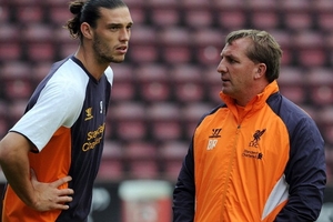 Andy Carroll hết cửa trở lại Liverpool