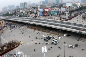 Đường cao tốc trên cao đầu tiên ở Hà Nội - đi thế nào?
