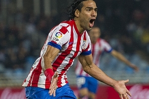 Ghi 16 bàn trong 10 trận liên tiếp: Falcao đâu kém gì Messi!