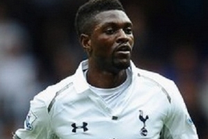 Bị thất sủng, Adebayor tính đường rời Tottenham