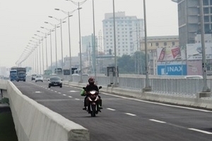 Ghi hình phạt "nguội" vi phạm đường cao tốc trên cao