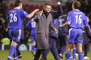 Trước đại chiến, Sir Alex chê Chelsea đã suy yếu