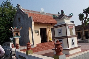 Chùa bị chiếm, tăng ni phật tử hoang mang