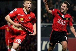 Arsenal giành giật “Owen mới” với M.U