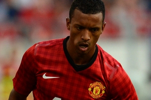 Sir Alex tiếp tục “trảm” Nani