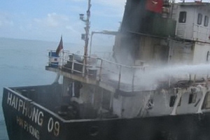 Tàu Hải Phòng 09 cháy trên biển