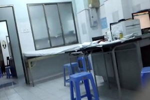 Bác sĩ bỏ bê phòng khám