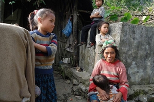 “Cửa tử” ở vùng cao: “Không xuống trạm xá đâu”