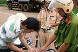 Hà Nội phạt nặng xe không sang tên từ 10.11