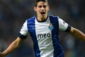 Fergie lần thứ 7 cử người "xem giò" Rodriguez