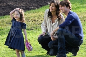 Tom Cruise sắp du hí cùng vợ cũ Katie Holmes