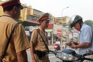 Hàng triệu xe máy vĩnh viễn không đổi được chủ