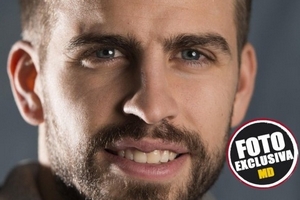 Pique nói "kháy" Ronaldo