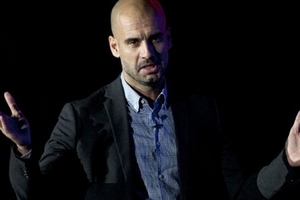 Pep kiếm gần 7 tỷ đồng cho 1 giờ nói chuyện