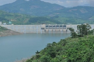 Đề xuất rút cạn hồ Sông Tranh 2 để kiểm tra