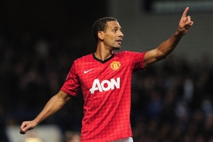 Ferdinand cân nhắc ý định rời Man Utd